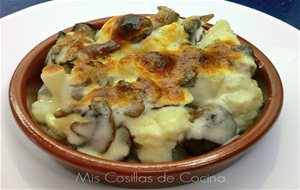 Coliflor Y Patata Con Setas, Gratinado Con All I Oli
