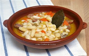 Judías Con Verduras, Chorizo Y Magro De Cerdo
