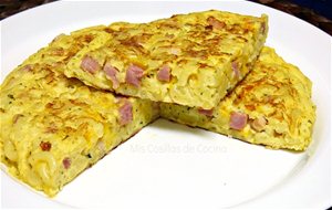 Tortilla De Pasta, Bacon Y Queso
