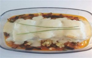 Bacalao Con Bechamel Sobre Pisto Y Patatas
