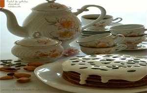 Capas Apiladas De Galletas De Almendras Con Calabazate
