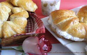 Croissants &#8220;cuerno Español&#8221;
