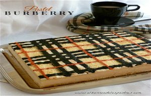 Pastel Diseño Burberry
