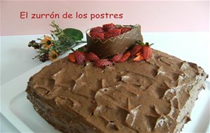 Bizcocho Sacher Con Trufa Y Frutas Del Bosque
