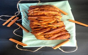 Pull-apart Bread (pão De Canela)
