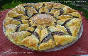 Estrella De Hojaldre Y Chocolate Para El Dia De La Madre
