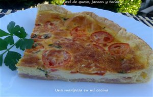 Tarta De Queso, Jamon Y Tomate
