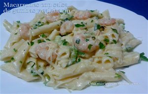 Macarrones Con Salsa De Gambas Y Calabacin
