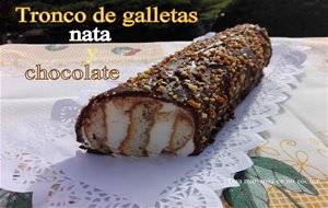 Tarta Helada De Galletas Y Nata Con Chocolate Y Cafe
