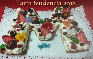 Tarta De Letras Decorada
