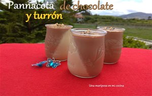 Panna-cota De Chocolate Y Turrón
