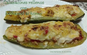 Calabacines Rellenos Con Bechamel Al Horno
