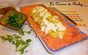 Ensalada De Salmon Ahumado Y Patatas