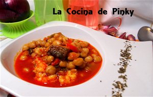 Guiso De Garbanzos Con Bacalao Y Langostinos