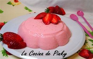 Postre De Requeson Y Fresas