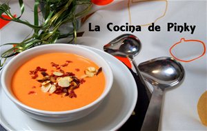 Salmorejo Con Almendras