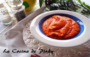 Salsa De Piquillos Y Avellanas