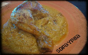 Pollo En Salsa De Zanahoria
