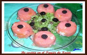 Bombones De Salmón Rellenos De Ensaladilla
