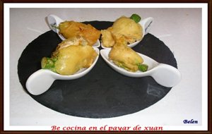 Flores De Calabacín En Tempura, Rellenas De Mejillones
