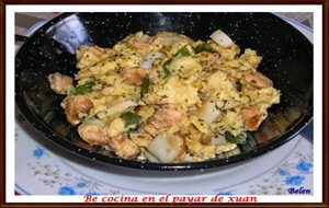 Revuelto De Salmón, Calamares Y Pimientos
