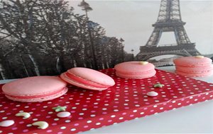 Macarons Rosa Con Ganache De Fresa
