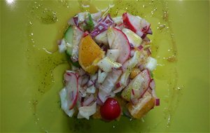 Ensalada De Hinojo Con Naranja Y Rabanitos
