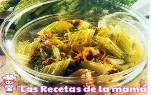 Receta De Apio A La Naranja Con Nueces
