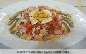 Receta De Ensalada Con Altramuces Y Pepinillos Agridulces
