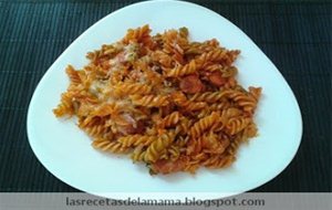 Receta De Espirales Con Tomate, Chorizo Y Jamón
