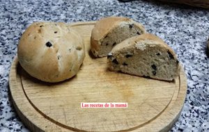 Receta Sencilla De Pan Casero Con Aceitunas Negras
