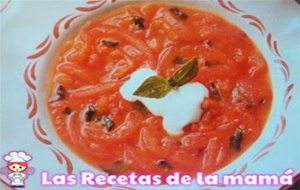 Receta De Sopa De Tomate A La Albahaca
