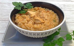 Guiso De Arroz Integral Con Pollo
