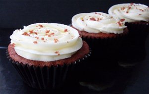 Cupcakes  Red Velvet Con Galletas Oreo
