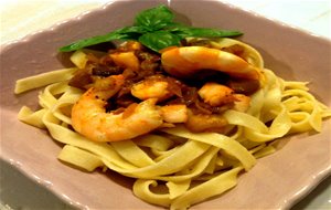 Pasta Con Berenjenas Y Gambas
