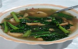 Sopa De Champiñones Y Acelga (indonesia) 
