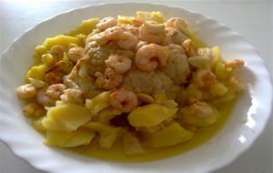 Coliflor Con Gambas Y Patata
