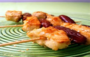 Brochetas De Pollo Y Dátiles
