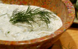 Tzatziki De Grecia (pepino Al Yogur)
