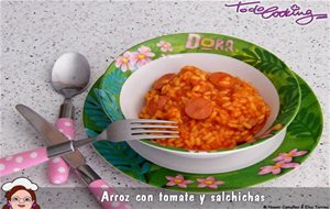 Arroz Cremoso Con Tomate Y Salchichas