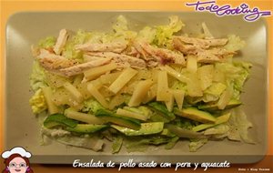 Ensalada De Pollo Asado Con Peras Y Aguacate