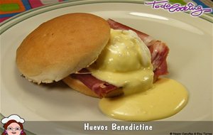 Huevos Benedictine