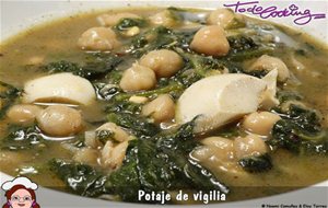 Potaje De Vigilia, De Garbanzos, Espinacas Y Bacalao