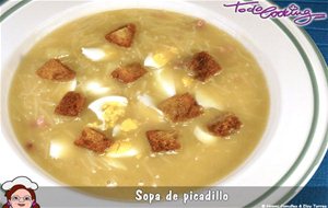 Sopa De Picadillo Con Cuscurritos