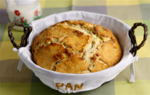 Pan De Chocolate Blanco Con Sprinkles
