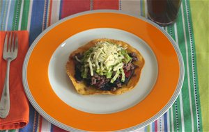 Tostadas Mexicanas De Carne Picada 
