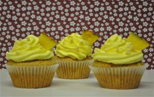 Cupcakes Piña
