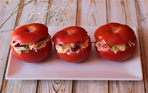 Ensalada De Tomates Rellenos
