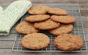 Galletas De Avena Especiadas Con Uvas Pasas
