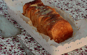 Budin De Torrijas Con Manzanas Y Canela
